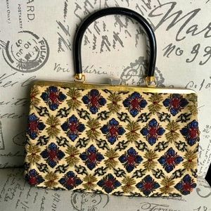Vintage Beaded Handbag with Attached Change Purse